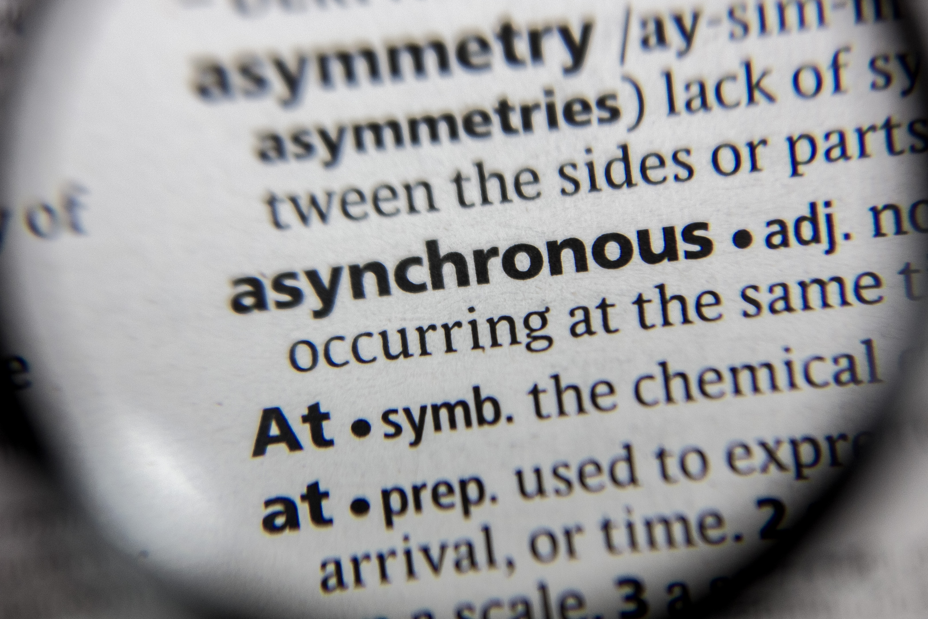 synchronous vs asynchronous